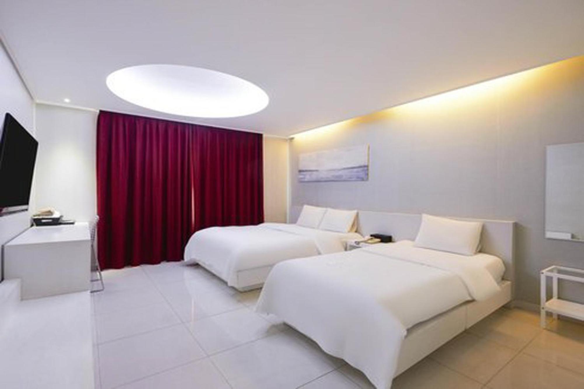 G Tourist Hotel Wolmido Incheon Buitenkant foto